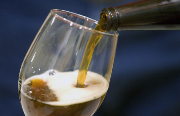 Try beer from Arizona breweries